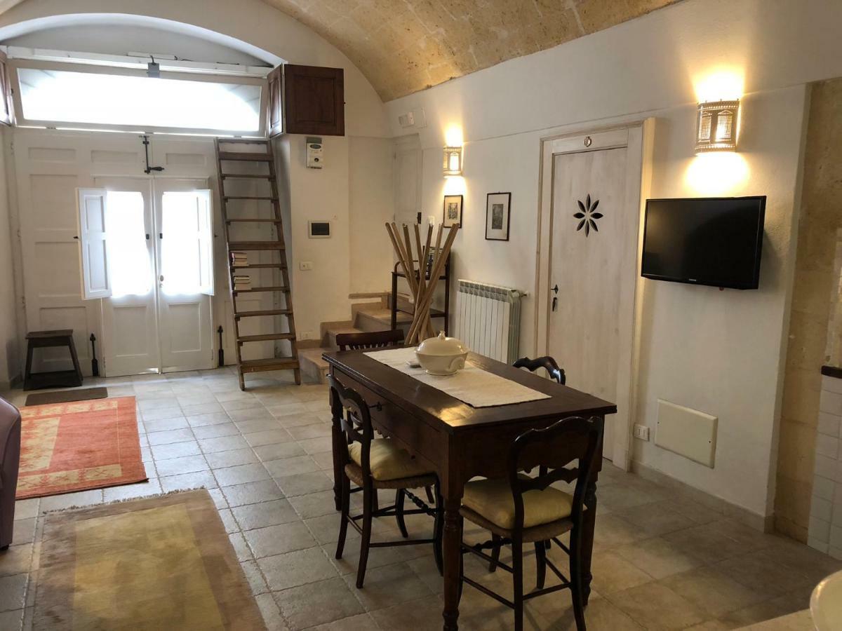 “Il Mosaico” Suite Apartment - Grottaglie Exteriör bild